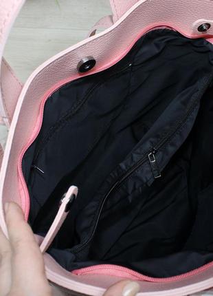 Женская большая классическая сумочка розовая пудровая5 фото