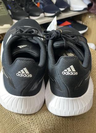 Кроссовки adidas оригинал3 фото