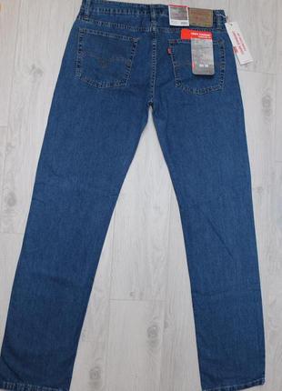 Джинсы levis