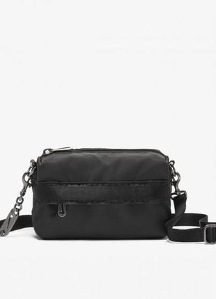 Сумка на пояс nike w nsw futura luxe crossbody черный жен 20х13х5 см cw9304-010