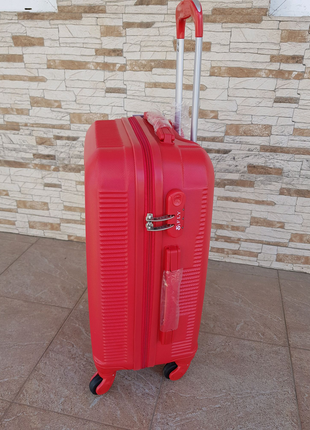Новинка валізу виробництво польща фірми fly 1093 red10 фото