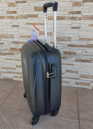 Класична модель валізи wings 310 black7 фото