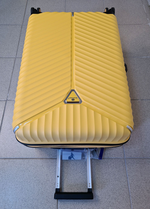 Дорожня валіза сноуболл11 фото