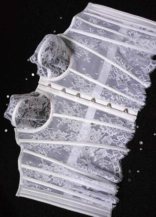 Корсет кружевной на шнуровке