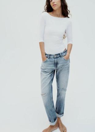 Zara z1975 relaxed fit low-rise jeans


джинси 38 (28)