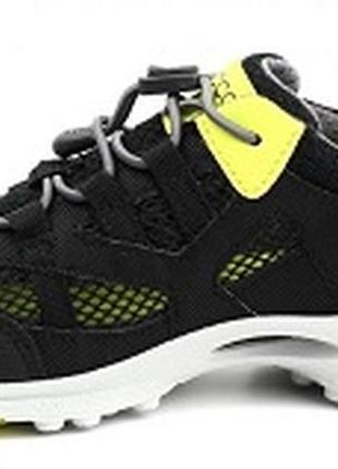 Кросівки ecco biom ultra kids 704212 58356 розміри 28,30 оригінал