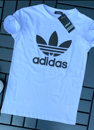 Футболка adidas