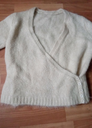Теплый шерстяной свитер1 фото