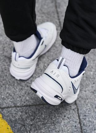 Nike air monarch white4 фото