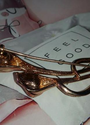 Брошь европа. " лилии".