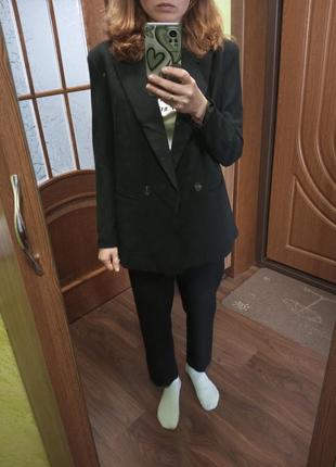 Новий костюм чорний ,брючний від українського виробника