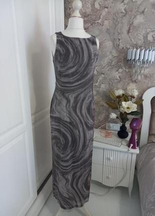 Нарядное длинное летнее платье нижняя