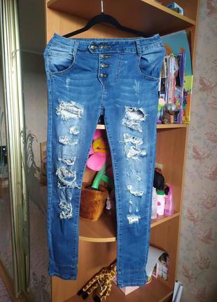 Продам прикольні і модні джинси на дівчину 28 розміру3 фото