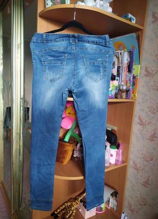 Продам прикольні і модні джинси на дівчину 28 розміру5 фото