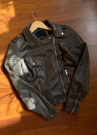 Куртка косуха amisu