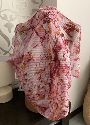 Платье гофрированный розовый на шею3 фото