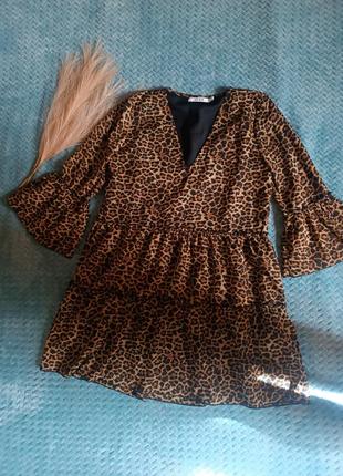 Леопардовое платье с клешеными рукавами na-kd3 фото