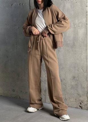 Жіночий костюм в стилі zara