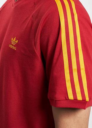 Adidas футболка