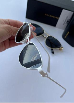 Очки в стиле balenciaga