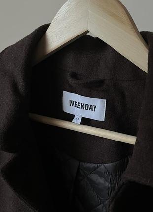 Weekday wool coat оверсайз стильне пальто вовна шерсть оригінал коричневе нове гарне довге преміум тепле стьобане утеплене oversized10 фото