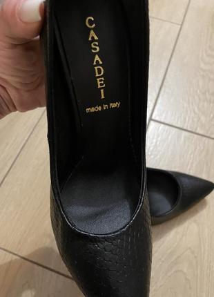 Туфли на каблуке casadei4 фото