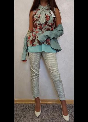 Костюм тройка.пиджак,брюки,блуза..италия.