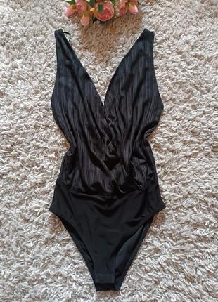 Боди с вырезом zara 🖤