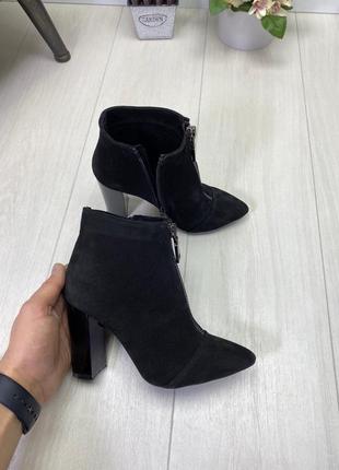 Черевики демісезонні, черевики на високих підборах, натуральна замша