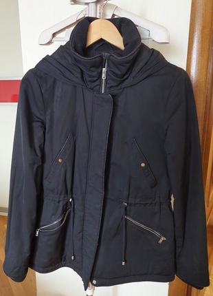 Куртка параюка zara