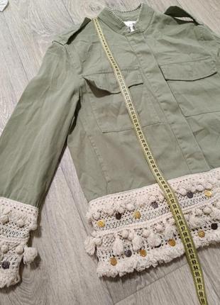 Zara жакет куртка этно бохо сток хаки с кисточками4 фото