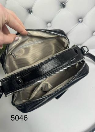 Женская стильная и качественная сумка из эко кожи на 2 отдела серо-бежевая8 фото