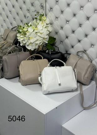 Женская стильная и качественная сумка из эко кожи на 2 отдела белая7 фото