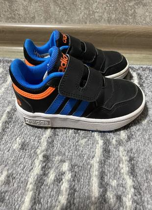 Дитячі adidas1 фото