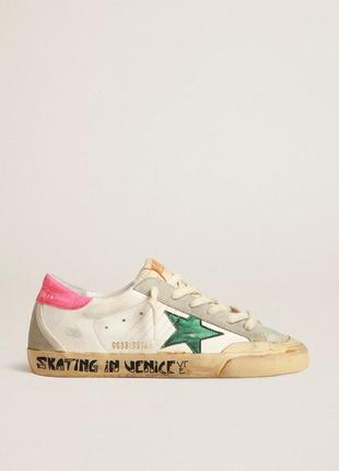 Уели golden goose