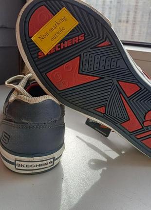 Стильні кеди skechers bloke розміри 30,31,32,34 оригінал6 фото