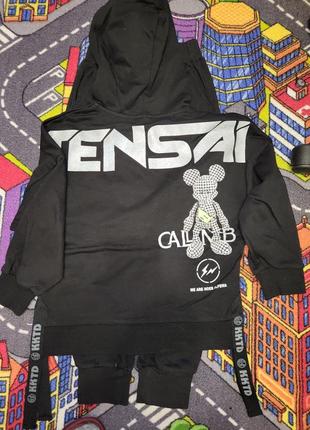 Продам костюм для мальчика