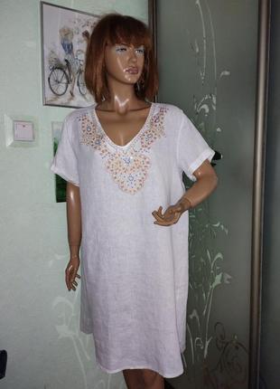 Льняное платье с вышивкой collezione gaia