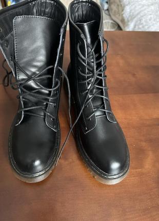 Ботинки полуботинки натуральная кожа как dr martens на шнуровке стильные модные классные9 фото