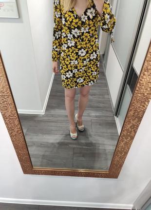 Нове плаття mango в розмірі з