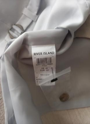 Брендова жилетка river island.7 фото