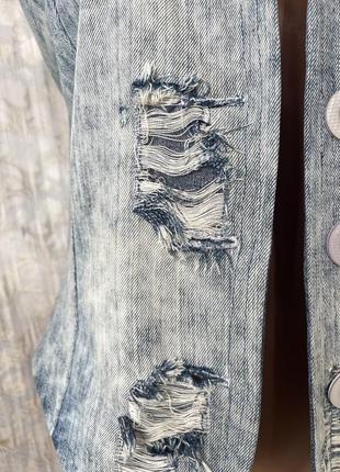 Стильний рваний джинсовий жилет4 фото