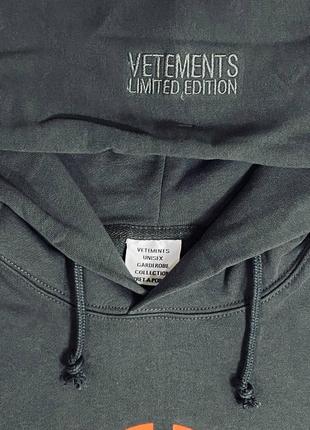 Худи vetements washed hoodie generically mordified5 фото