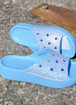 Шльопанці слайди крокси crocs classic platform glitter slide, оригінал4 фото