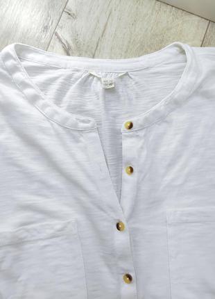Актуальна бавовняна сорочка з нагрудними кишенями, на ґудзиках white stuff.5 фото