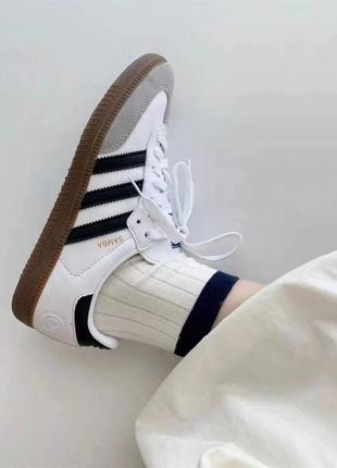 Adidas samba