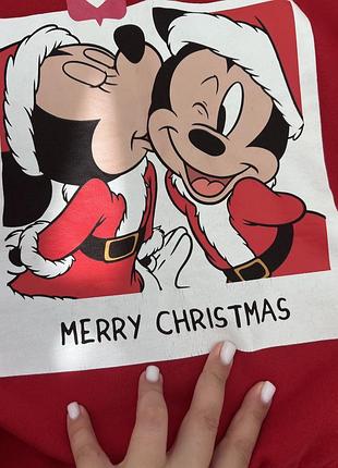 Красная кофта микки