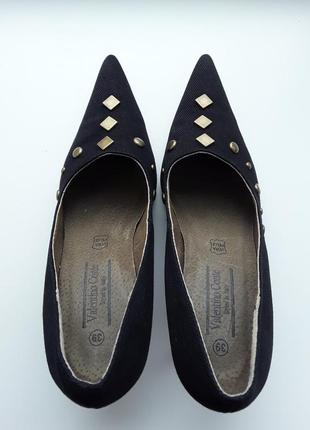 Шикарные полукожаные туфельки ( кожа + текстиль) с аксессуарами3 фото