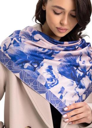 Платок женский шелковый - шелк армани, сине бежевый - дизайнерский принт мистический цветок1 фото