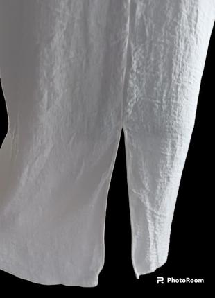 Жіноча біла блуза з двох різновидів тканини, розмір 46-485 фото